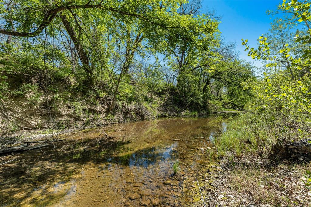 13000 Chalk Mountain Highway Property Photo 12