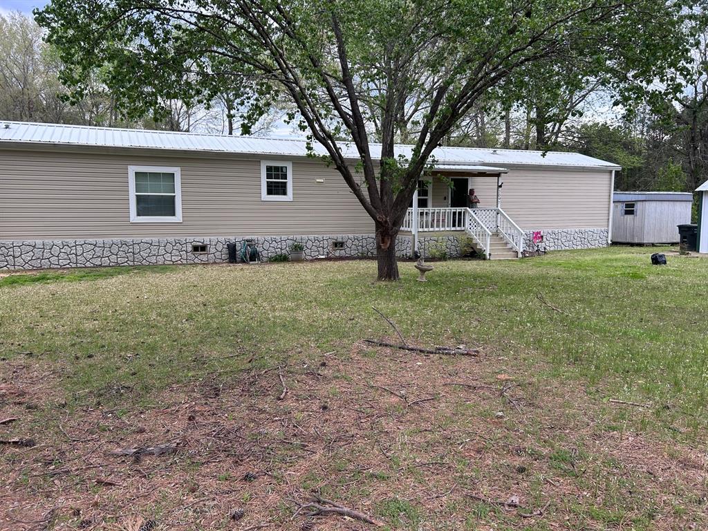 2097 Twin Lake Drive Property Photo