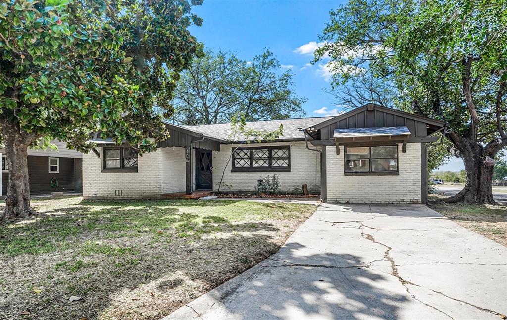 108 Hilltop Drive Property Photo
