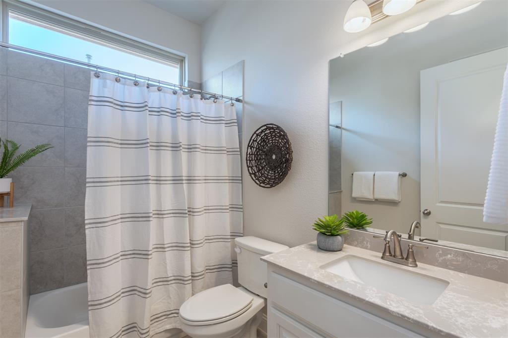 2425 Chapel Oaks Drive Property Photo 19