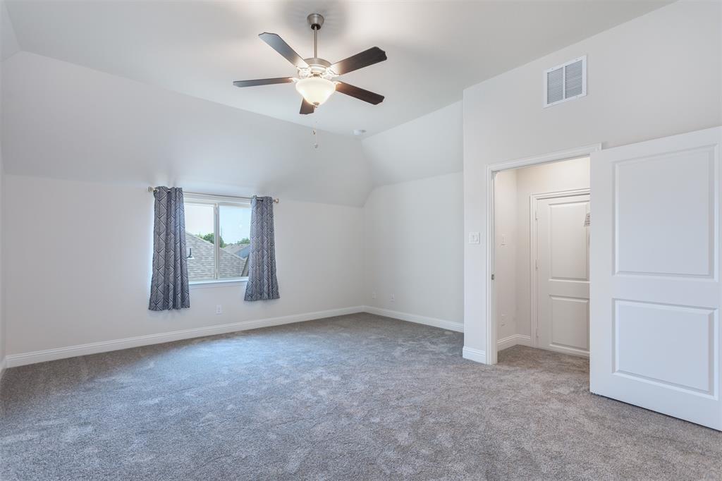 2425 Chapel Oaks Drive Property Photo 22
