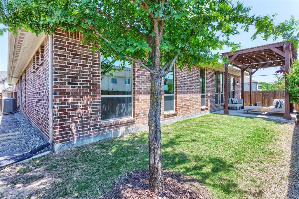 2425 Chapel Oaks Drive Property Photo 26