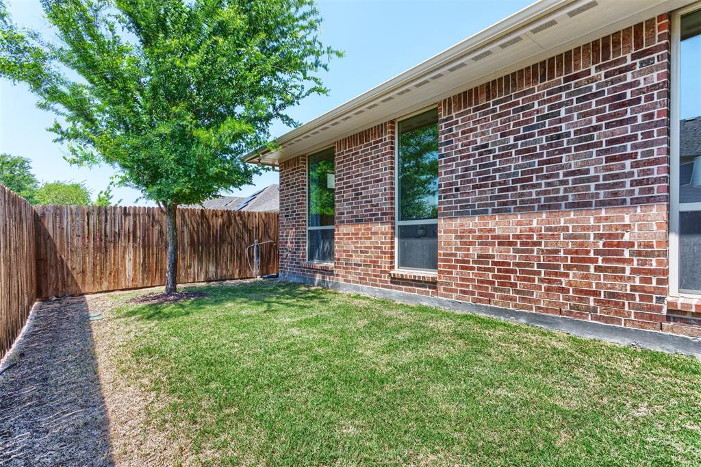 2425 Chapel Oaks Drive Property Photo 27