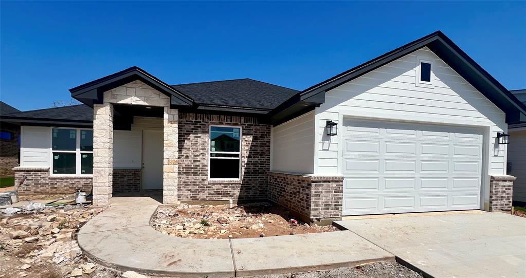5409 Black Horse Court Property Photo