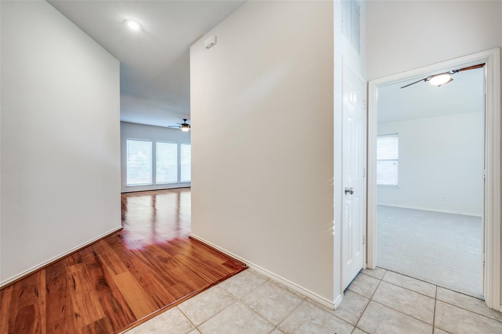9133 Wichita Trail Property Photo 6