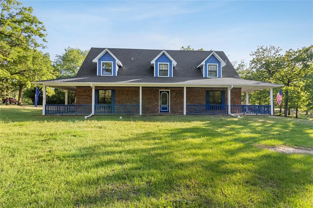 260 Winding Way Property Photo