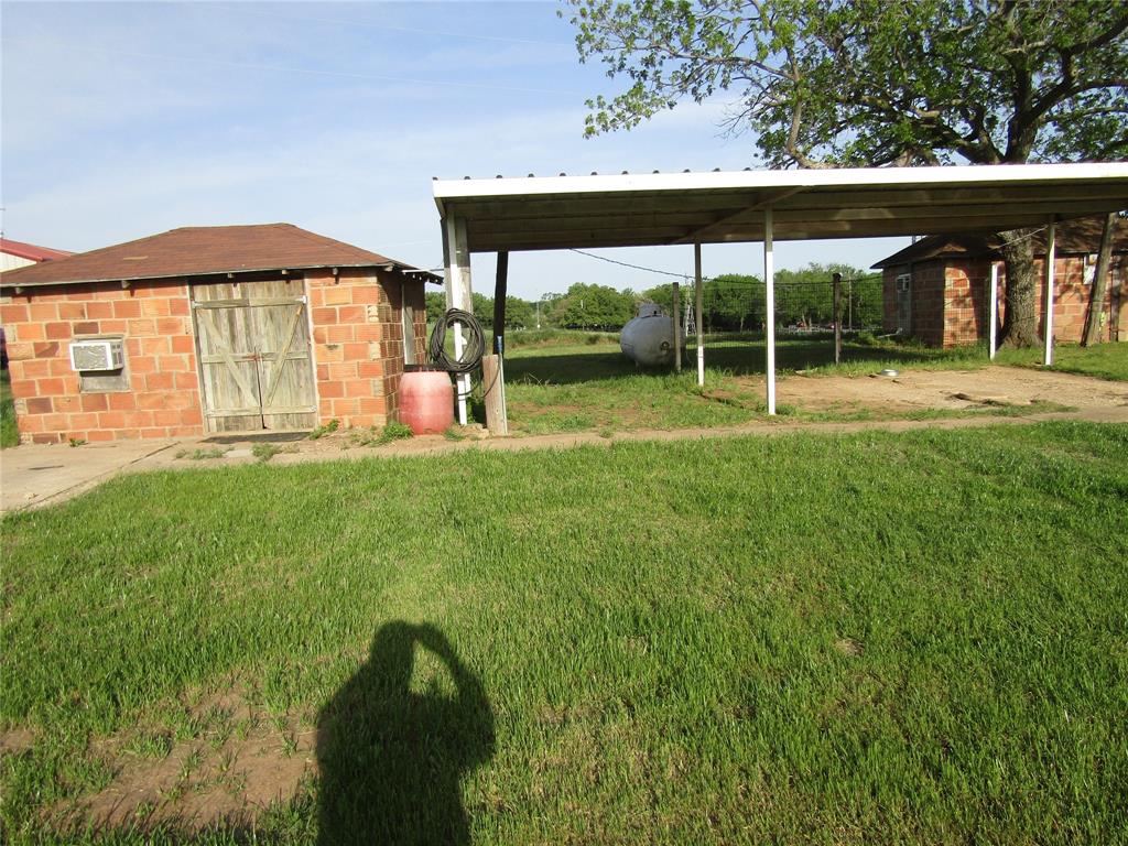 1801 W Highway 199 Property Photo 6