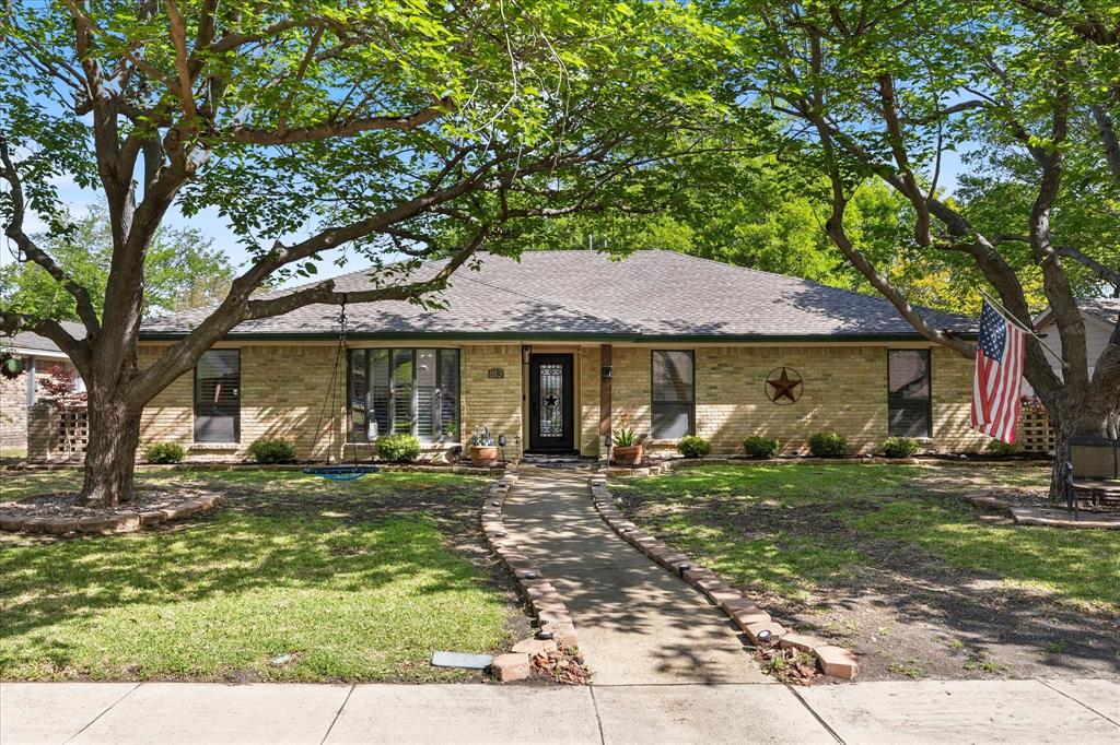 813 Grinnell Drive Property Photo 1