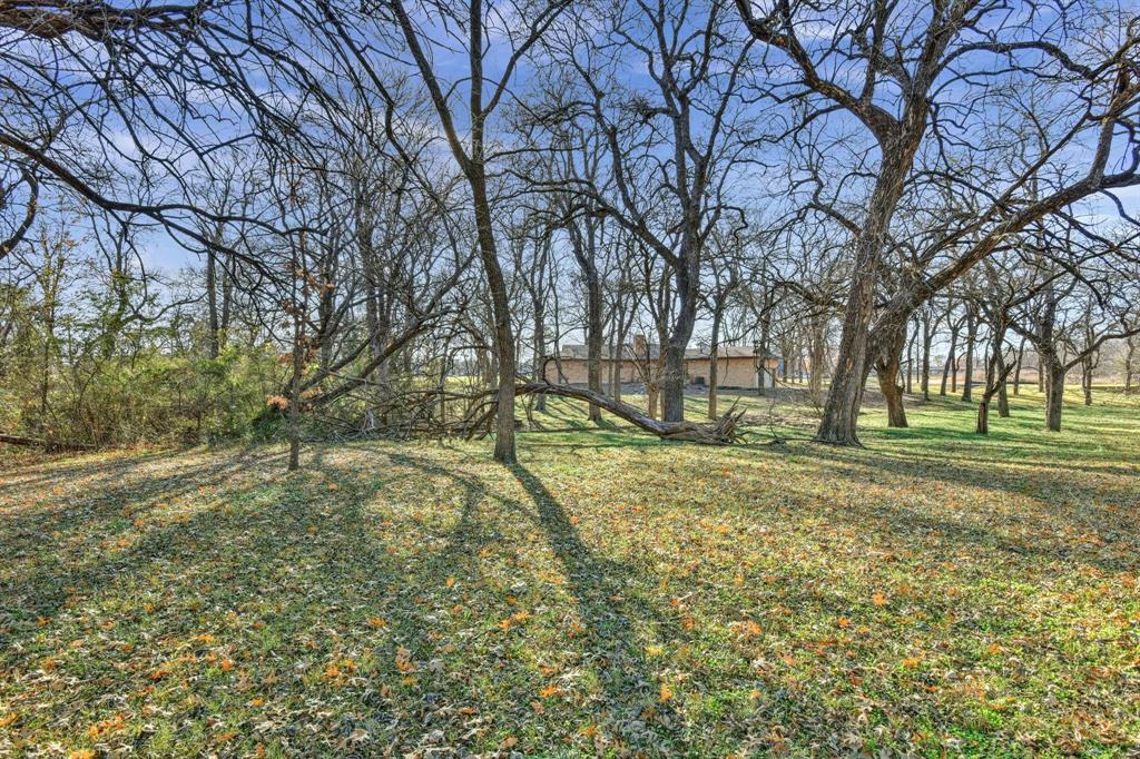 2625 N Travis Street Property Photo 19