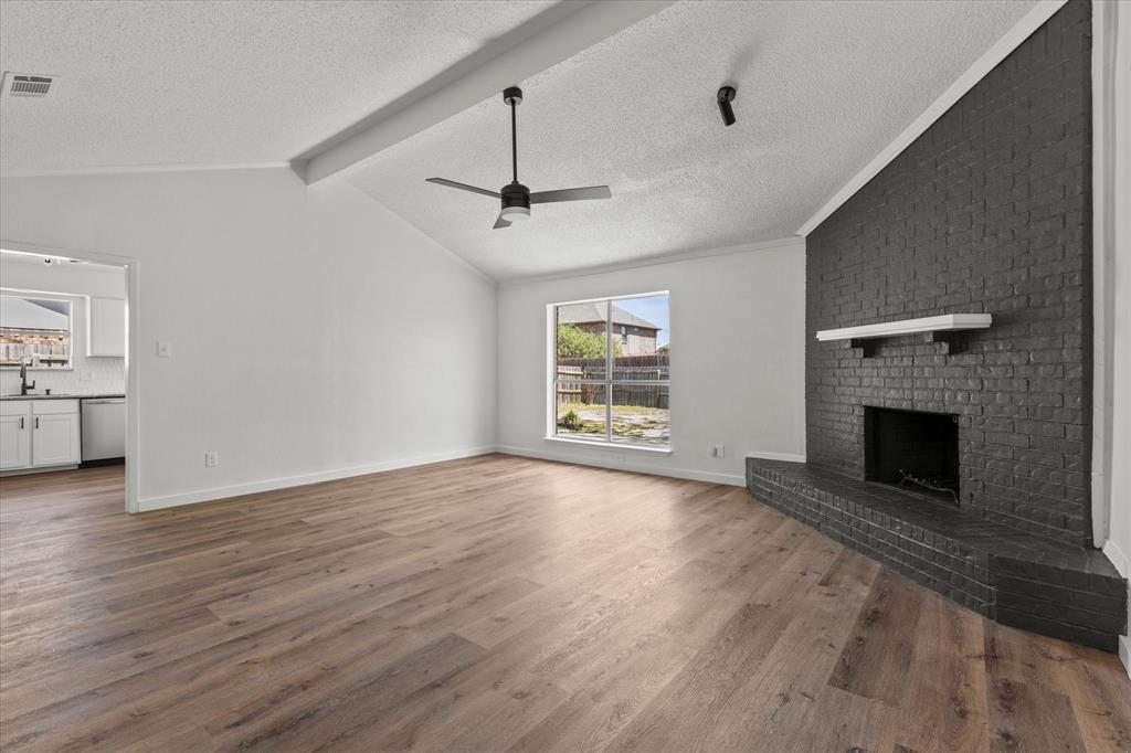 5310 Vagas Drive Property Photo 1