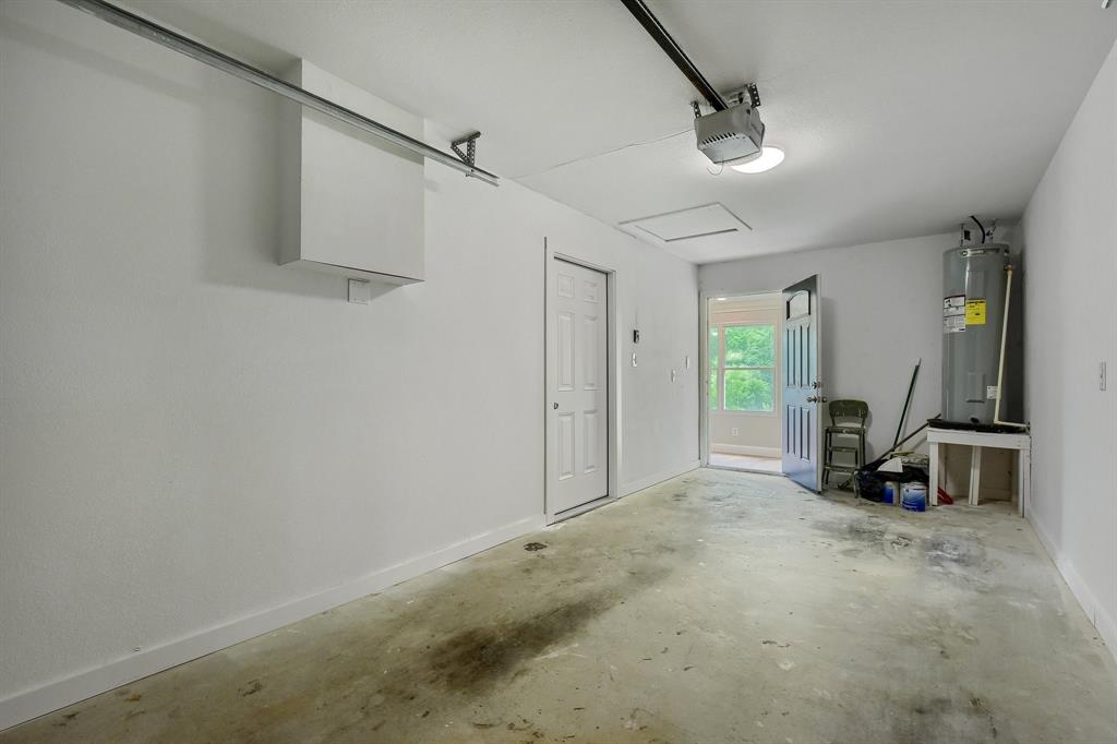 107 Houston Street Property Photo 18