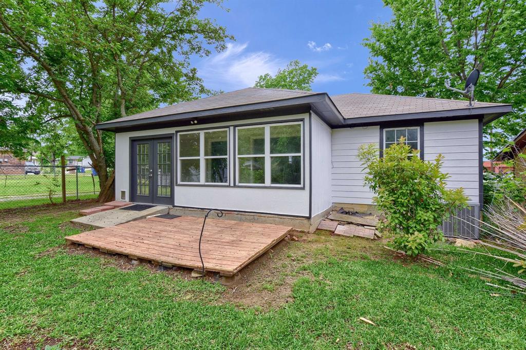 107 Houston Street Property Photo 21
