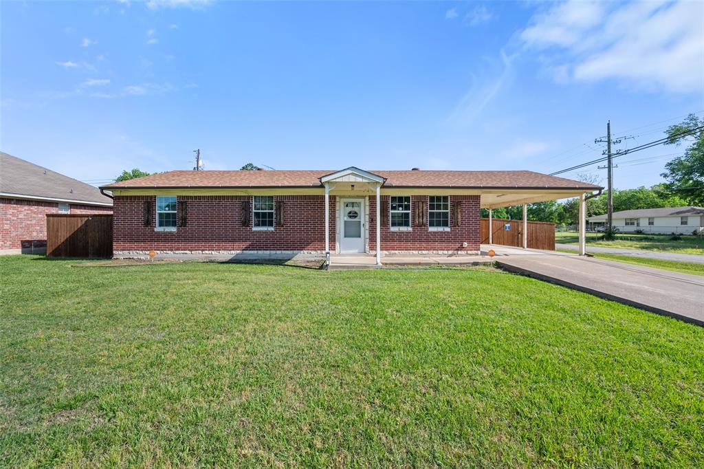 308 Barnes Street Property Photo
