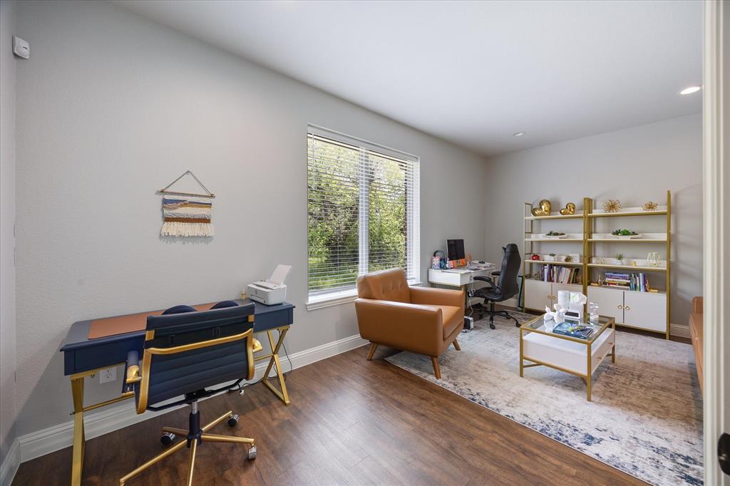 403 S Jackson Avenue Property Photo 15