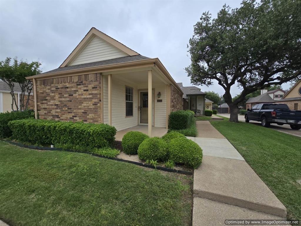 4115 Hollow Oak Drive Property Photo 1