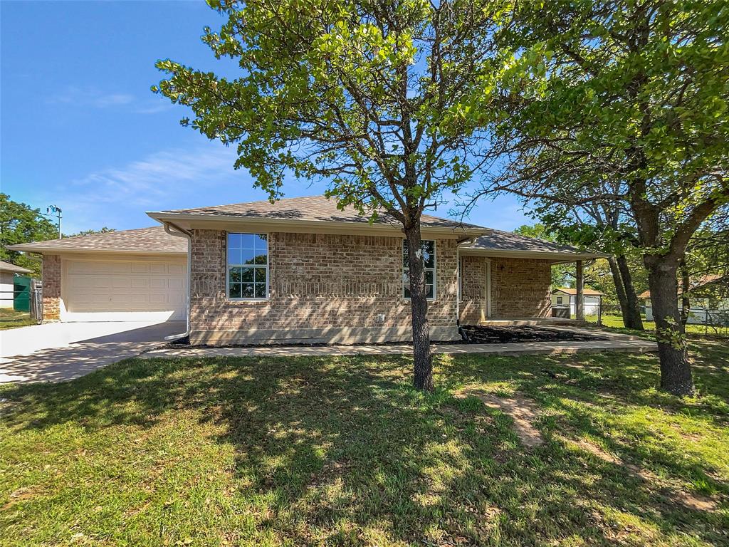 1712 Willow Wood Drive Property Photo