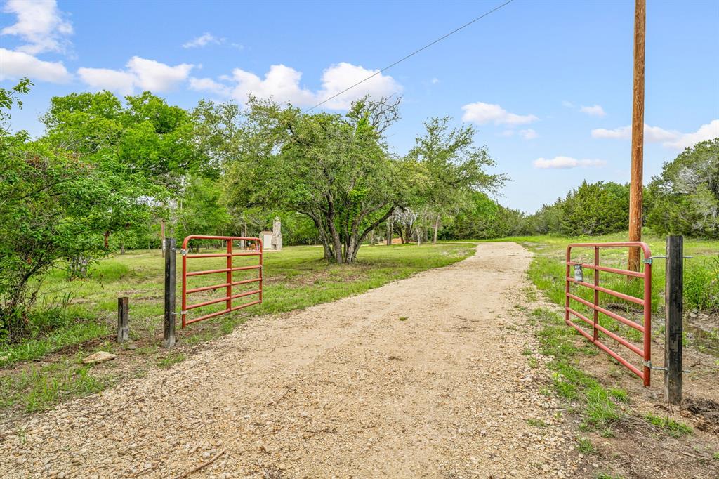 6265 County Road 208 Property Photo