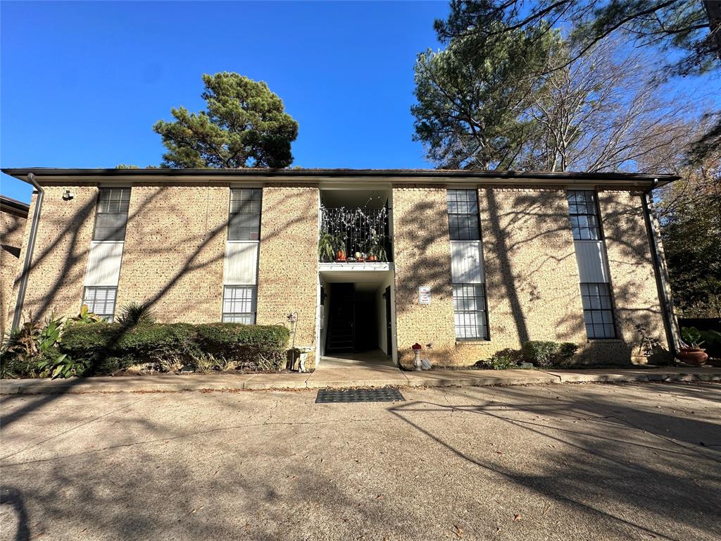 2006 Jane Street Property Photo
