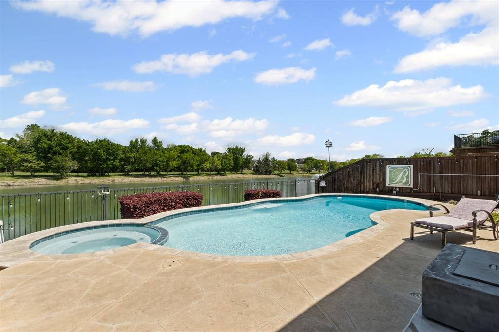 720 Castle Creek Drive Property Photo
