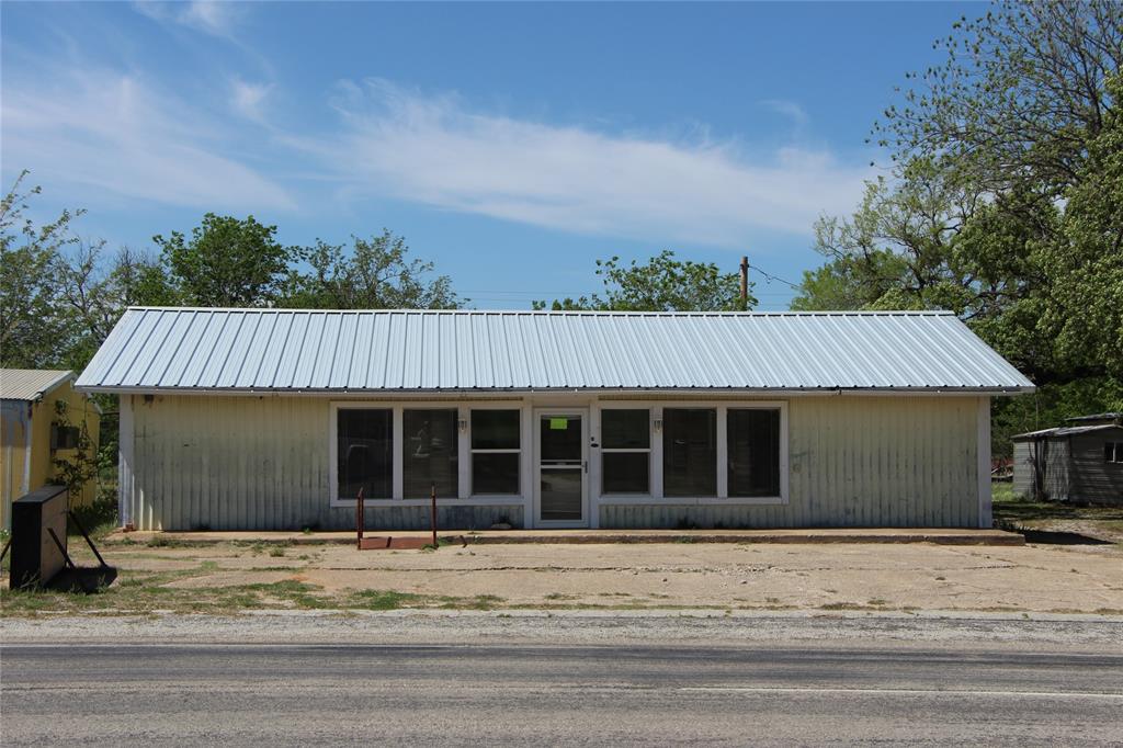 611 E 8th Street Property Photo