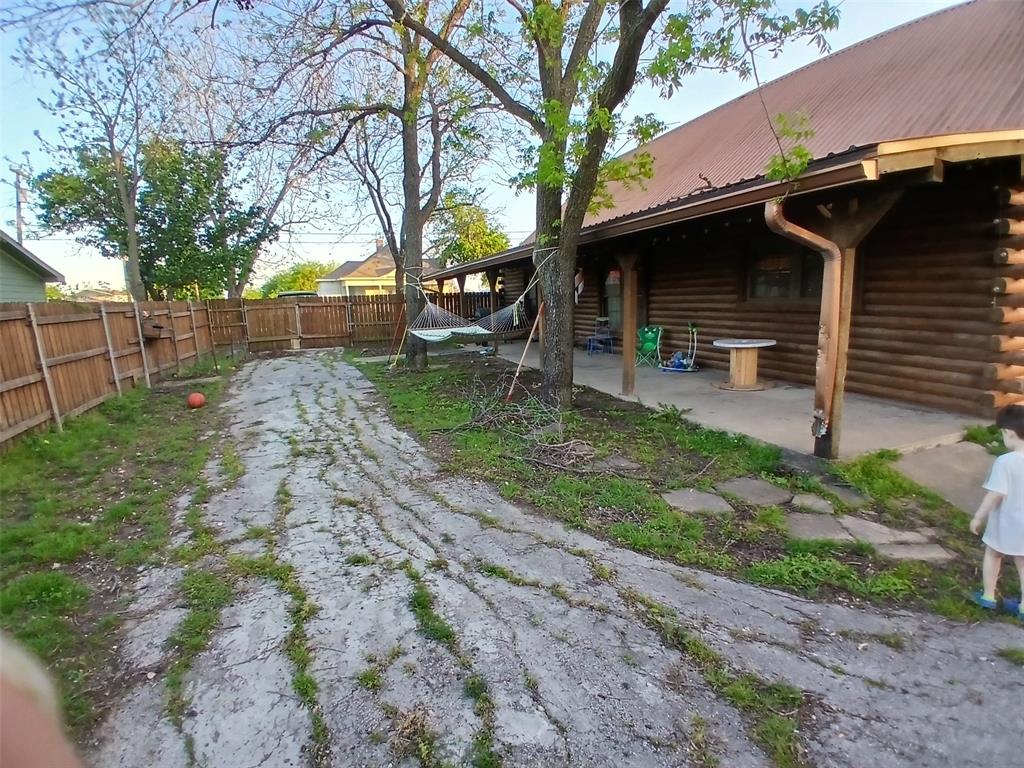 3531 Ennis Avenue Property Photo 8