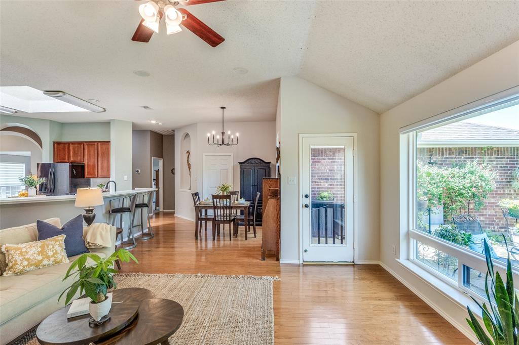 3317 Stone Glen Drive Property Photo 12