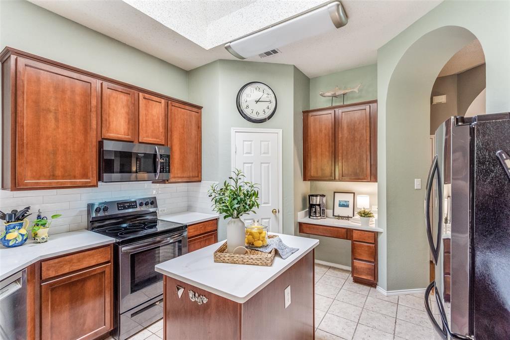 3317 Stone Glen Drive Property Photo 16