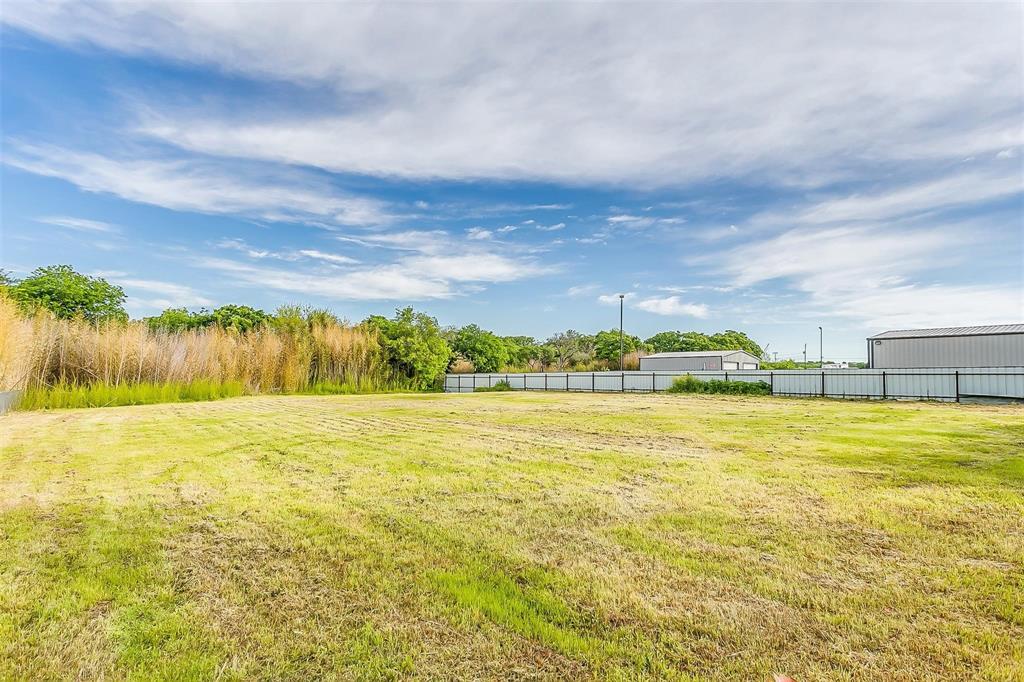 8149 Rendon Bloodworth Road Property Photo 4