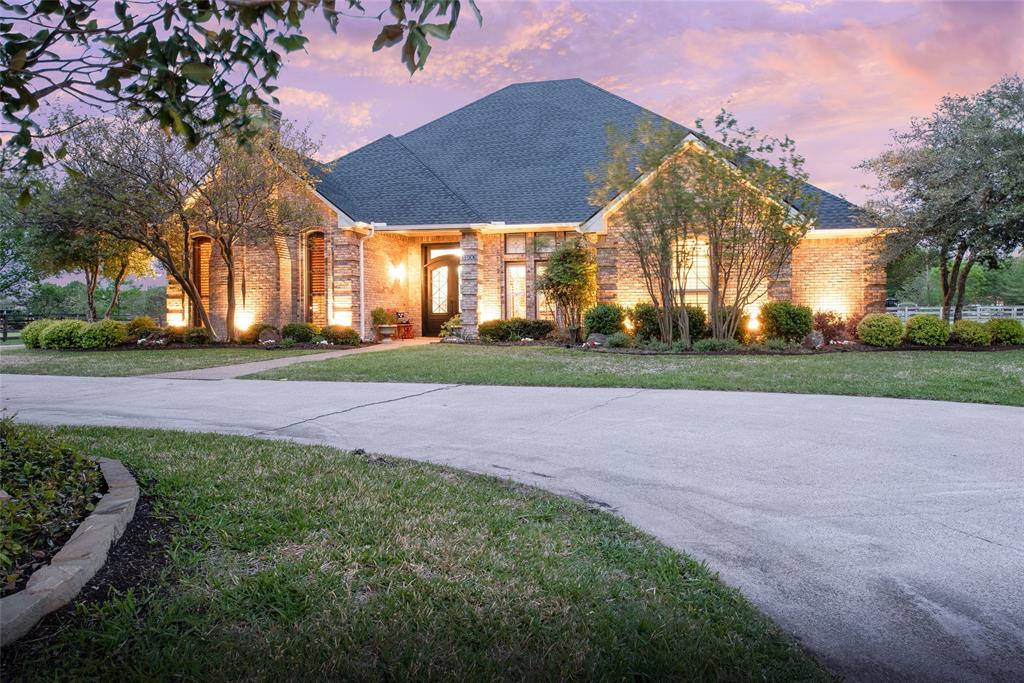 1400 Lynn Lane Property Photo