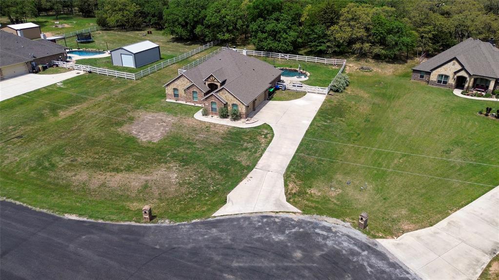 115 Lyndsey Court