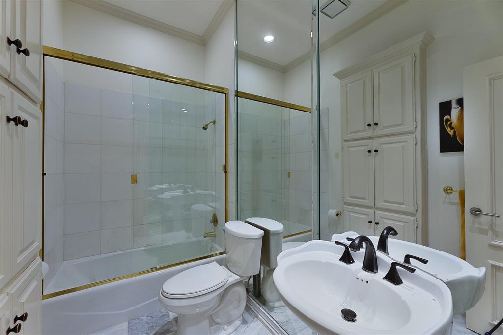 12103 Talmay Drive Property Photo 6