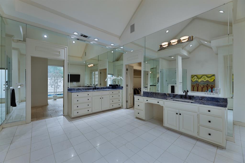 12103 Talmay Drive Property Photo 25