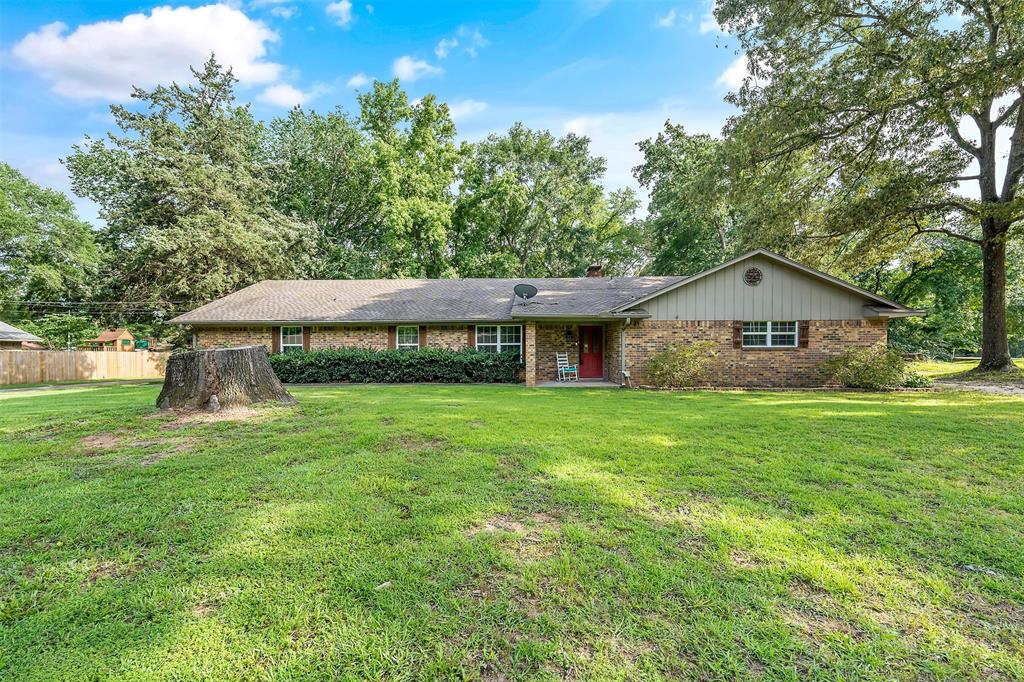 110 Leisure Property Photo