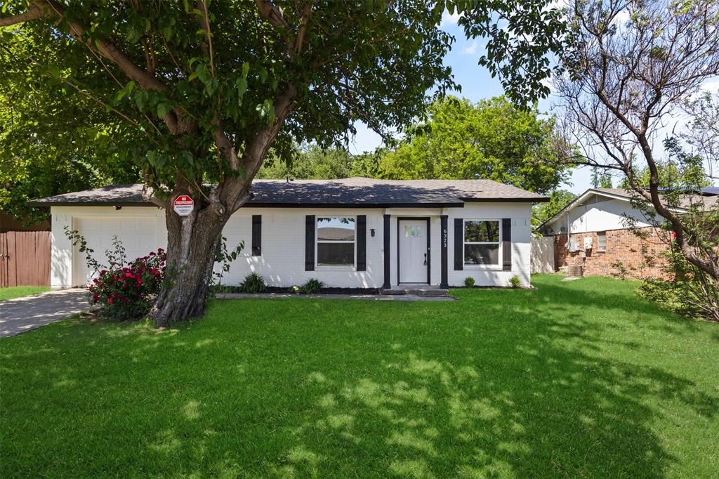 6323 Solona Circle Property Photo