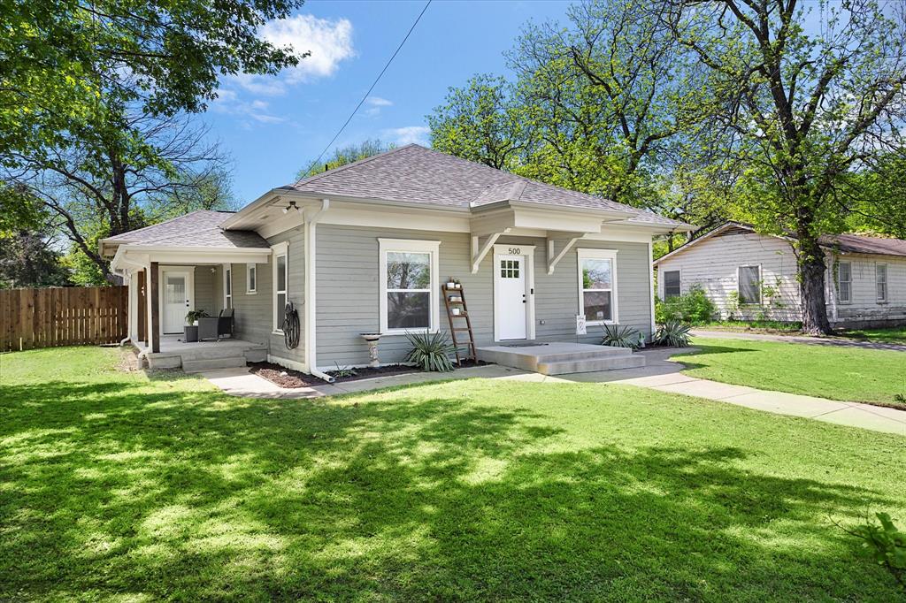 500 E Criner Street Property Photo