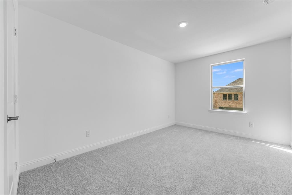 1521 Ginger Lane Property Photo 6