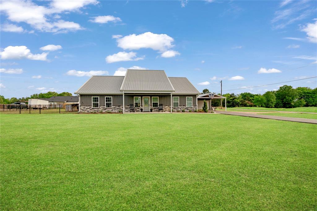 Blossom Real Estate Listings Main Image