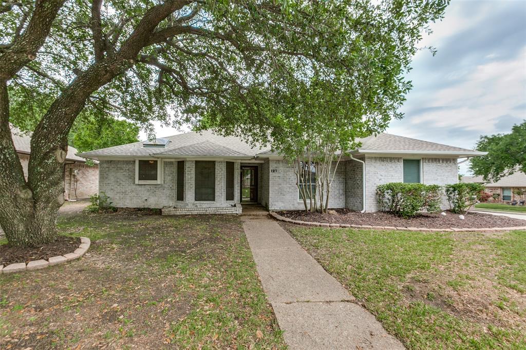 127 Windsor Drive Property Photo