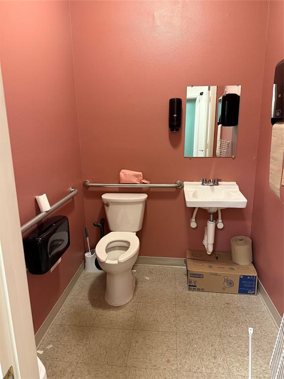 844 S Fleishel Avenue Property Photo 16