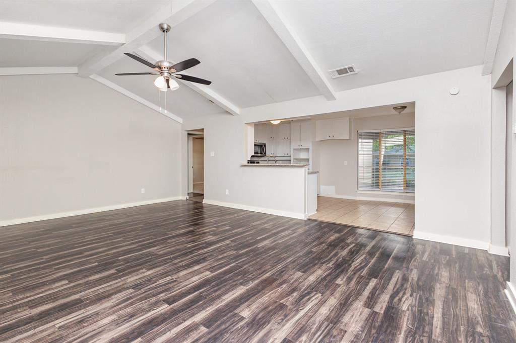 3724 Venice Drive Property Photo 7