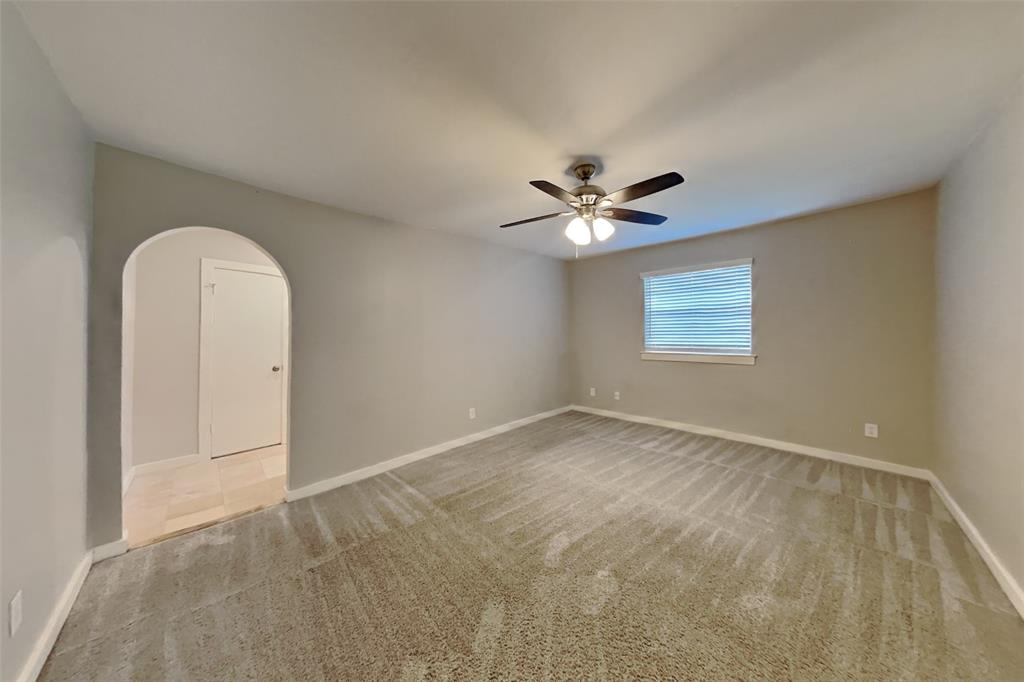 3724 Venice Drive Property Photo 13