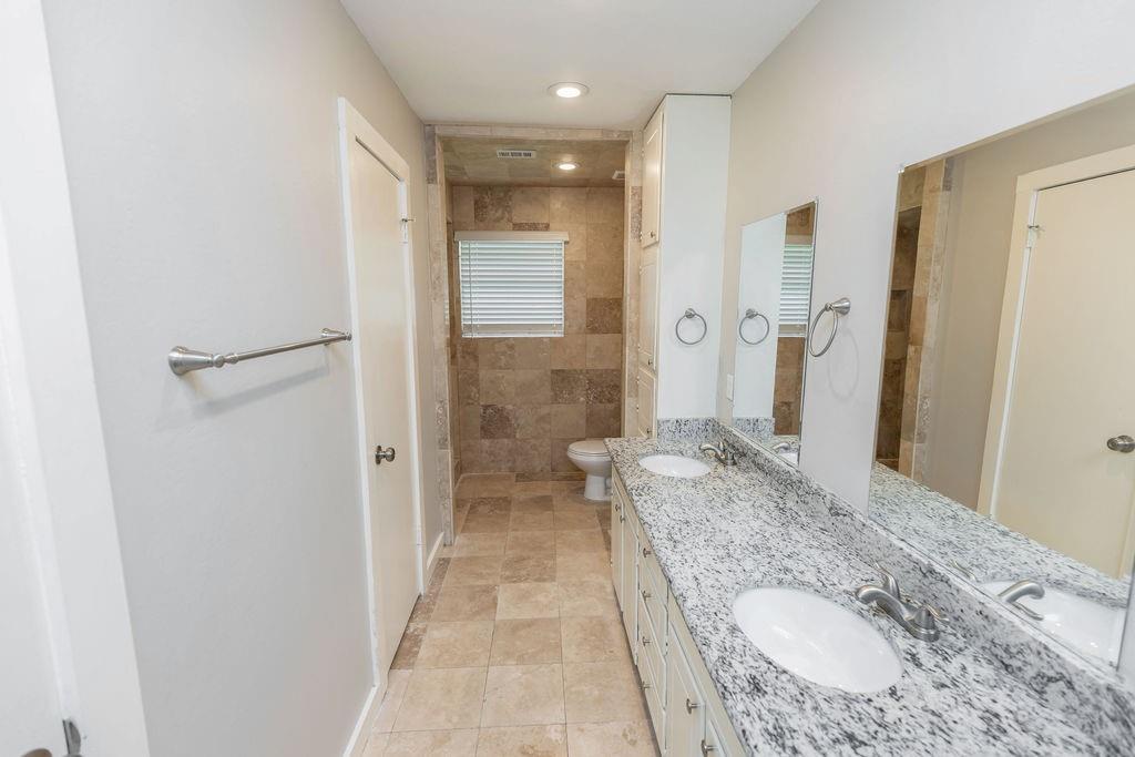 3724 Venice Drive Property Photo 14