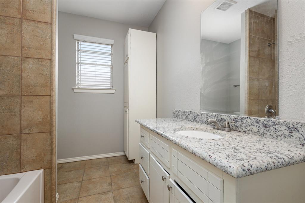 3724 Venice Drive Property Photo 19