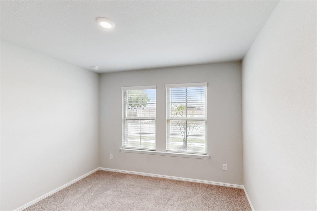 116 Northampton Drive Property Photo 8