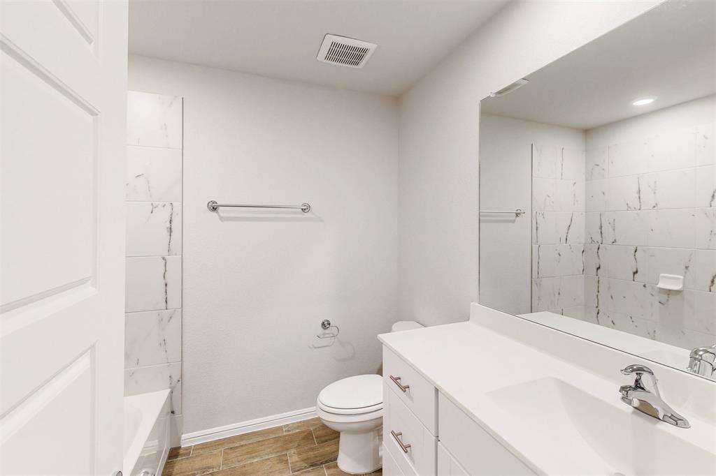 116 Northampton Drive Property Photo 10