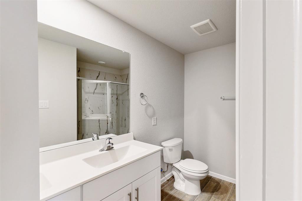 116 Northampton Drive Property Photo 16