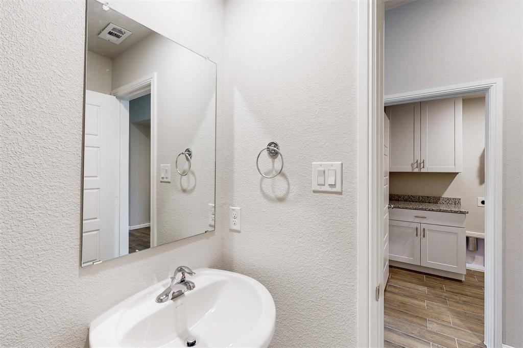 116 Northampton Drive Property Photo 21