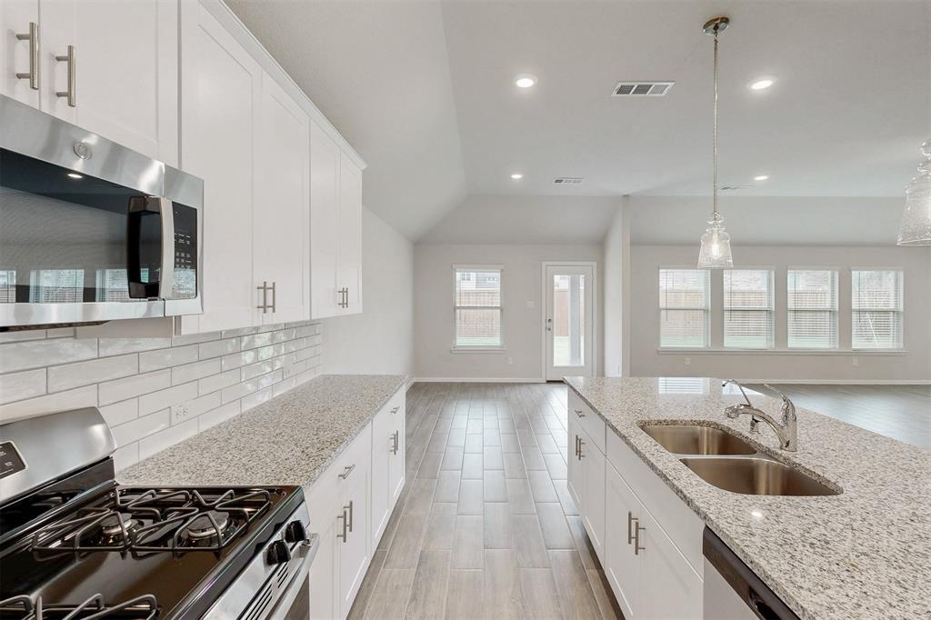 116 Northampton Drive Property Photo 30
