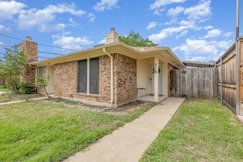 719 Cory Street Property Photo