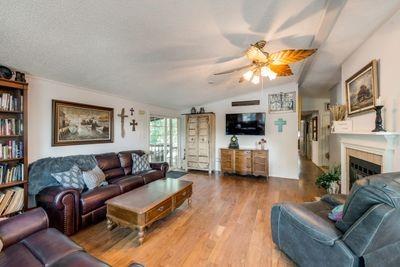 8953 County Road 864 Property Photo 7